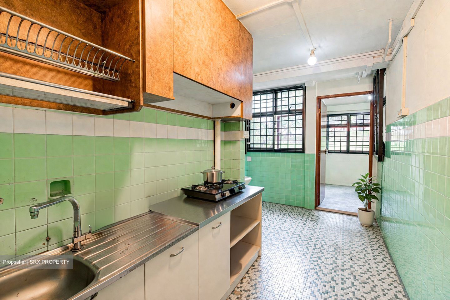 Blk 28 Brickworks Estate (Bukit Merah), HDB 3 Rooms #541000861
